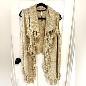 Kenzie fringe vest